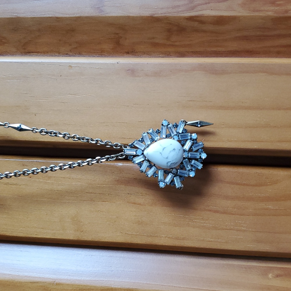 Chloe and Isabel HOWLITE necklace